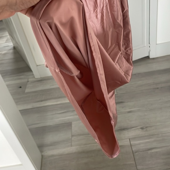 Reformation Dress - Picture 5 of 8